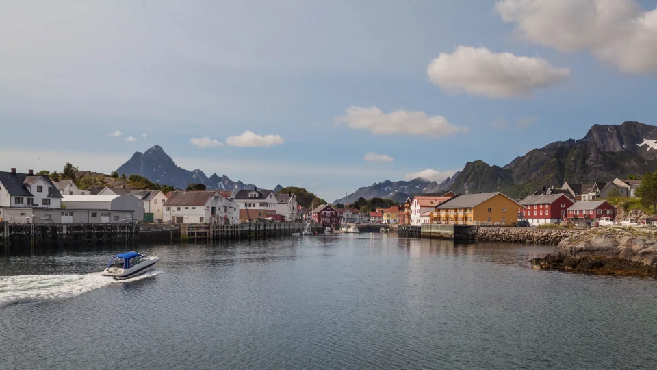 Kabelvåg fra sjøen