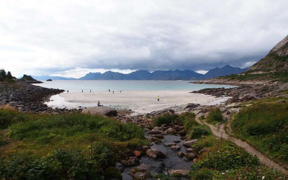 Rørvikstranda fotografert fra stranden i august 2013