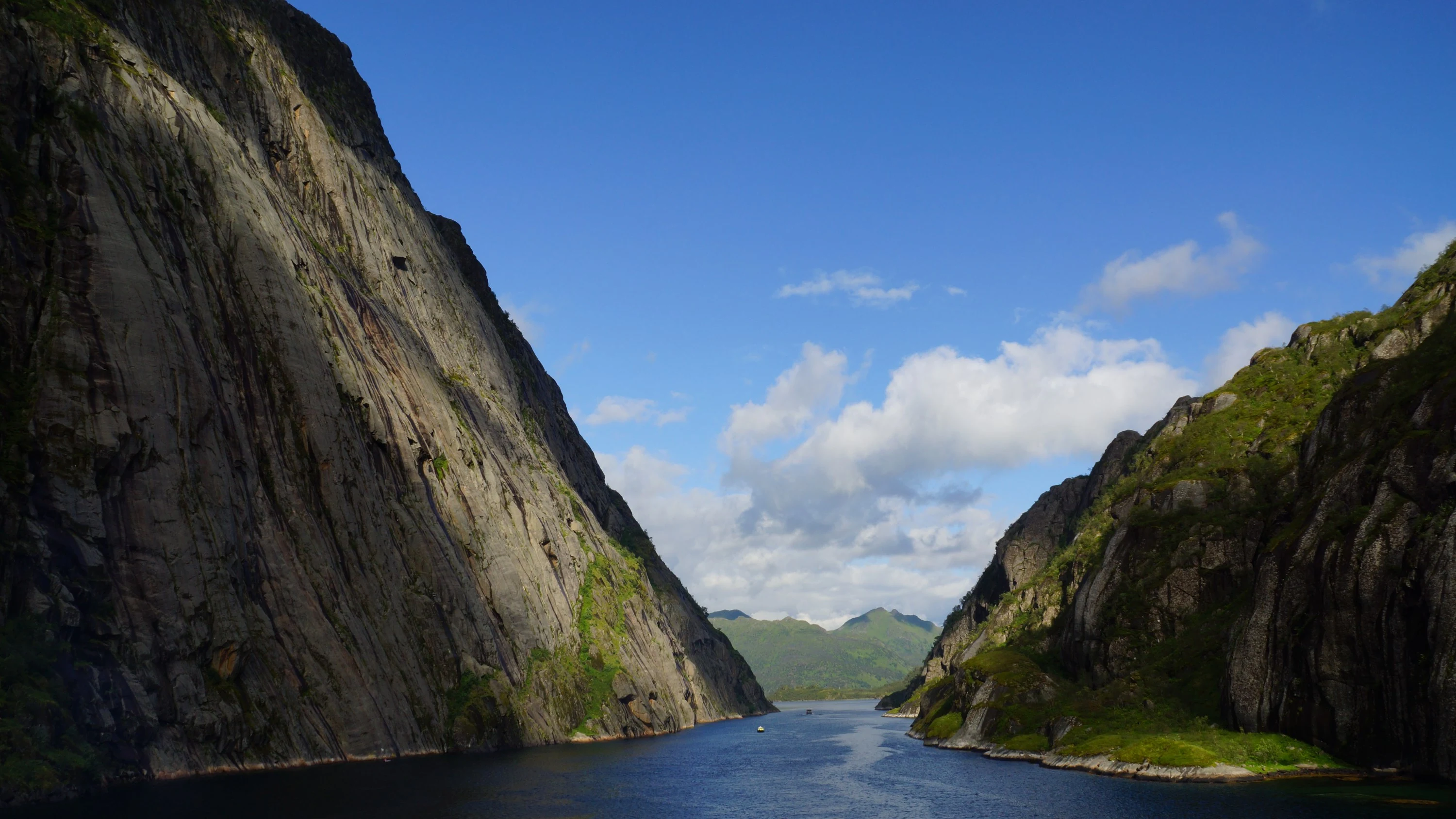 Trollfjorden